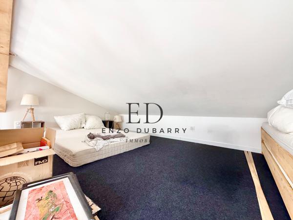 Parking
        
        - 32 m² Exclusivité 135 000 € *