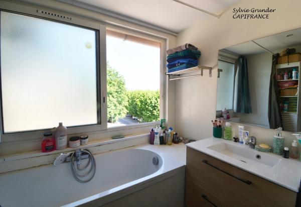 Appartement à vendre Duplex T3 avec grand balcon SAINT SAVOURNIN (13)