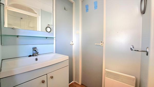 Terrain dans camping à 15min de la mer