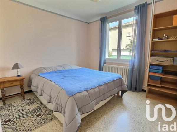 House for sale 5 rooms 106 m² Villeneuve