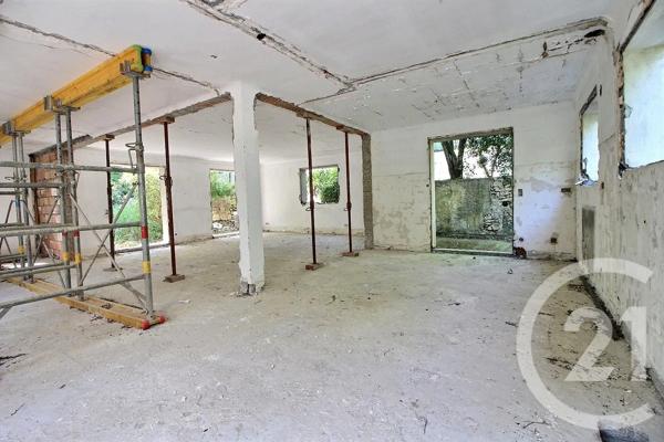 Maison à vendre  2 pièces - 160 m 2   LE ROURET  - 06