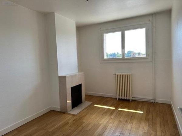 Appartement à louer à Neufchâtel-en-Bray en Seine-Maritime (76270), ref : L160