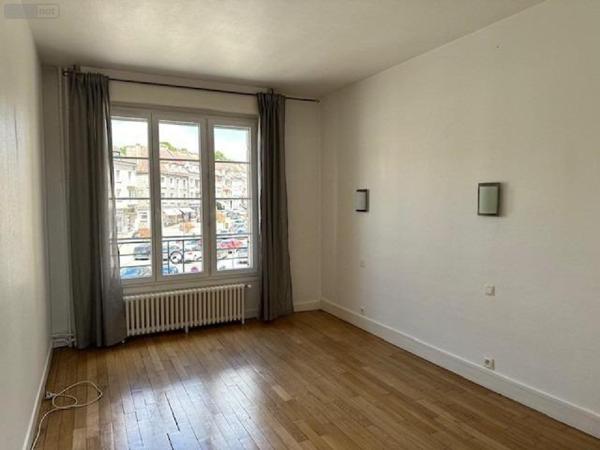 Appartement à louer à Neufchâtel-en-Bray en Seine-Maritime (76270), ref : L160