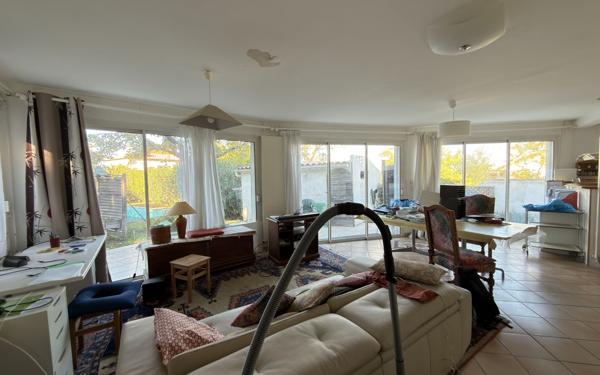 Maison à vendre    4 pièces • 111,30 m2 Marseille 8