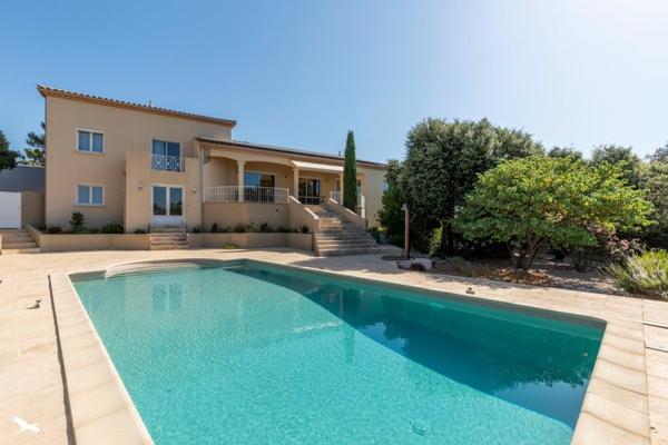 Maison à vendre |  Saint-Gély-du-Fesc |  7 pièces | 239 m²