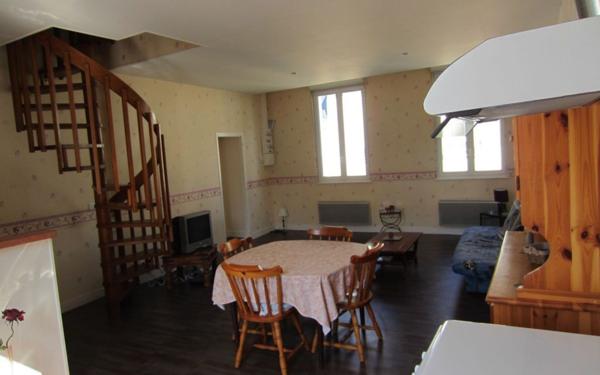 Appartement à louer    3 pièces •  Selles-sur-Cher