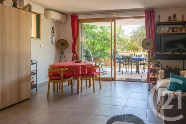 Appartement T2 à vendre  2 pièces - 50,31 m 2   CAVALAIRE SUR MER  - 83
