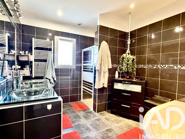 Maison à vendre 5 pièces 148 m² Saint-Privat-des-Vieux