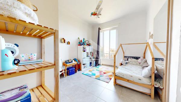 NICE - BAUMETTES : VASTE 4 PIÈCES AVEC BALCON VUE DÉGAGÉE, JARDIN PRIVATIF, CAVE ET PARKING