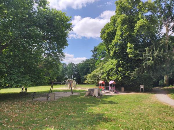 Maison ORVAULT 114m², 4 chambres, jardin, veranda