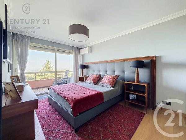 Appartement F4 à vendre  3 pièces - 108 m 2   NICE  - 06