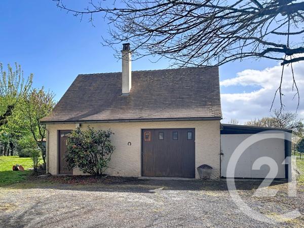 Maison à vendre  6 pièces - 131,60 m 2   MONTPON MENESTEROL  - 24