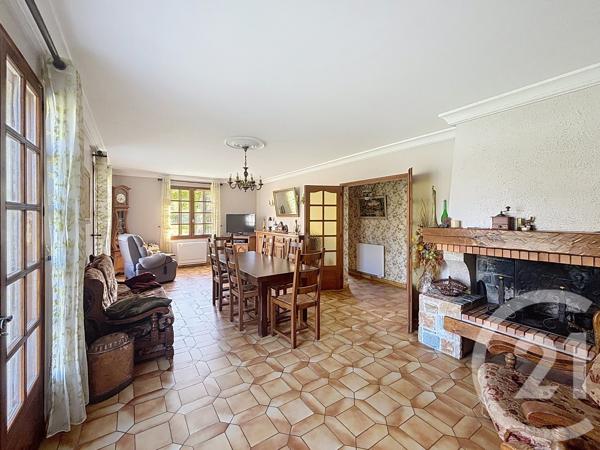 Maison à vendre  6 pièces - 131,60 m 2   MONTPON MENESTEROL  - 24