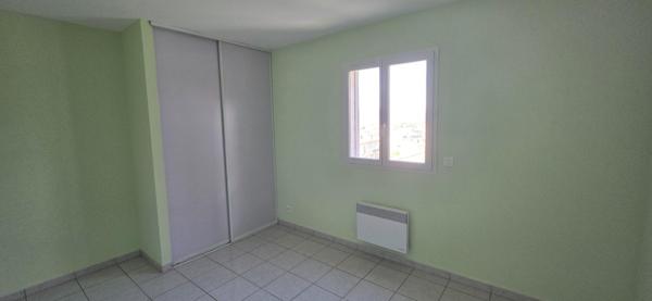 Maison semi mitoyenne 3 chambres en parfait état