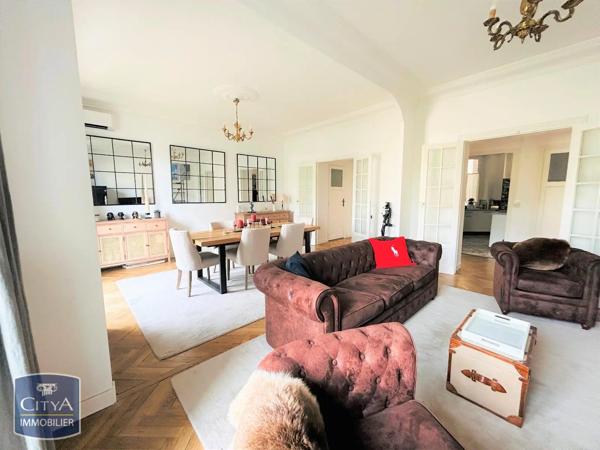 Appartement à louer 3 pièces 88.15m² Toulon (83000)