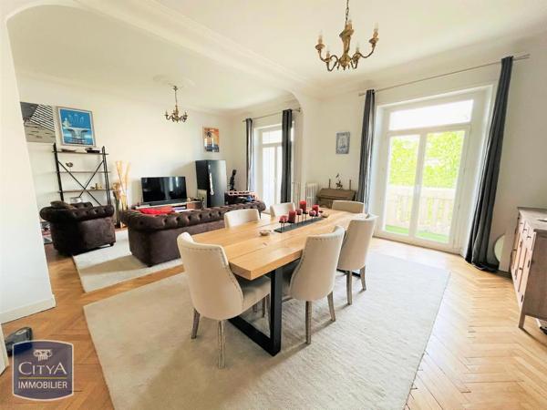 Appartement à louer 3 pièces 88.15m² Toulon (83000)