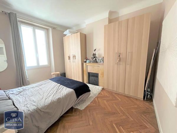 Appartement à louer 3 pièces 88.15m² Toulon (83000)