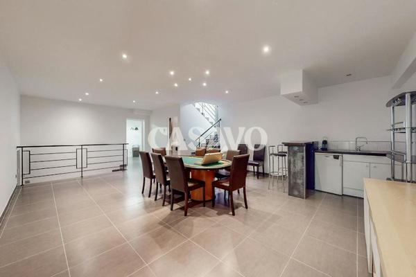Vente Villa 8 pièces de 300m² - 94700 Maisons-Alfort