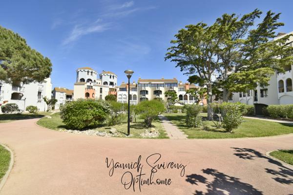 T2 CABINE AVEC TERRASSE - LE BARCARES (66420)