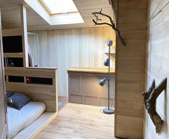 ANCIENNE DISTILLERIE RENOVEE, 5 PIECES, 248 M²