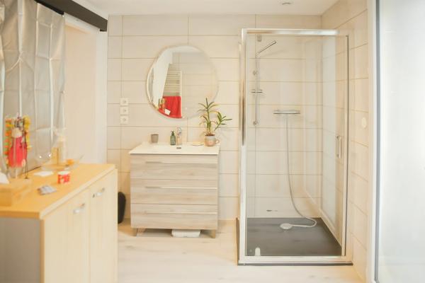 Maison 5 pièces de 137 m² à Bois-d'Amont 39220