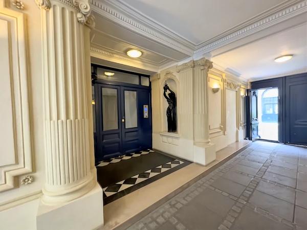 Appartement à vendre à Paris 8e Arrondissement (75008) - Paris