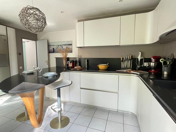 Maison individuelle à Vauhallan - 4 chambres- Double garage- DPE D