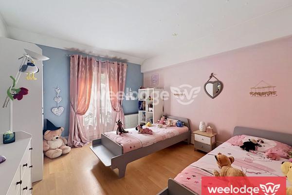 Maison à vendre 7 pièces de 166 m² à Jouy-le-Moutier
