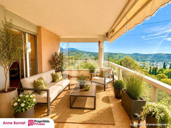 Appartement 4 pièces 106 m2, terrasse, balcon, garage fermé, cave