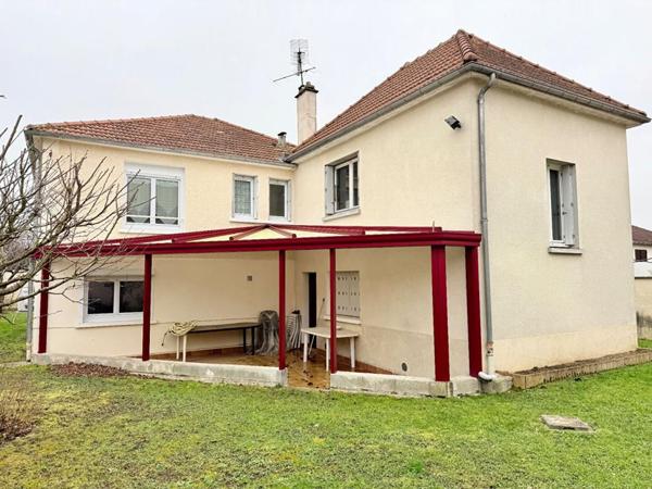 Maison sur sous-sol aménagé Moneteau 6 pièce(s) 152 m2