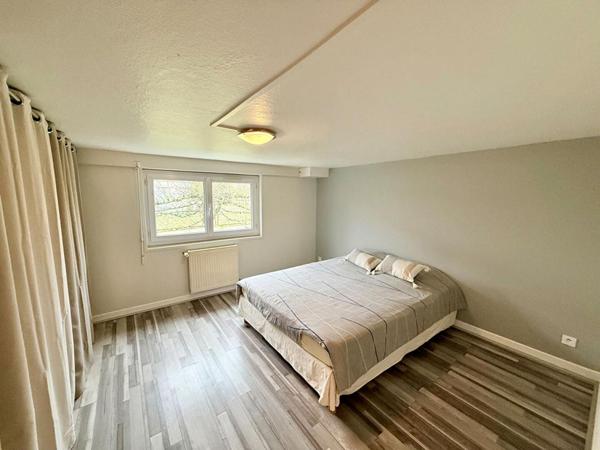 Maison sur sous-sol aménagé Moneteau 6 pièce(s) 152 m2