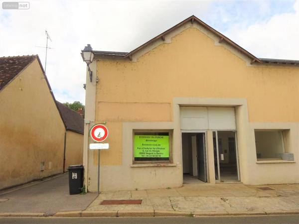 Local commercial à louer à Nogent-le-Rotrou dans l'Eure-et-Loir (28400), ref : LOC NOG 910