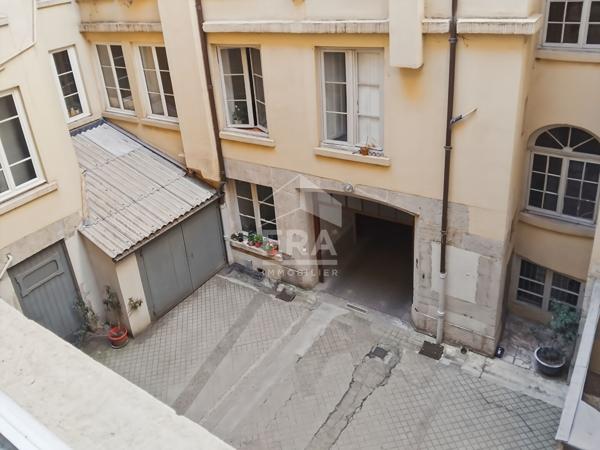 T3 de 74m² proche place Bellecour