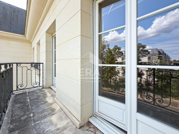 APPARTEMENT 4 PIÈCES 109 M² ? SAINT-FARGEAU-PONTHIERRY, BEAUX VOLUMES ET DOUBLE GARAGE