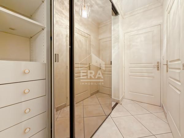 APPARTEMENT 4 PIÈCES 109 M² ? SAINT-FARGEAU-PONTHIERRY, BEAUX VOLUMES ET DOUBLE GARAGE