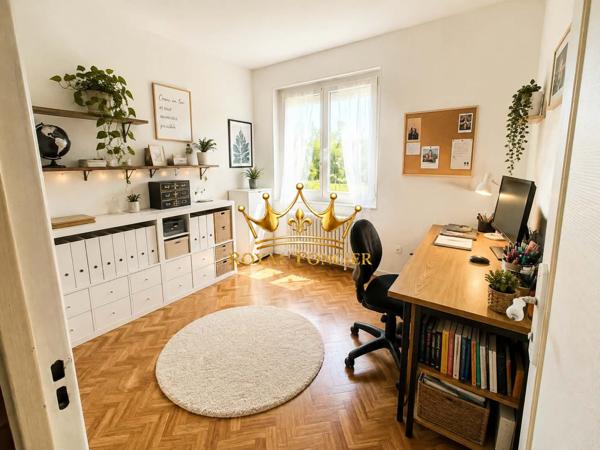 Pavillon dans quartier calme, proche des commerces