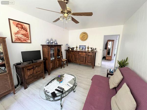 Appartement à vendre à Évreux dans l'Eure (27000), ref : 11144/684   
Clinique Pasteur