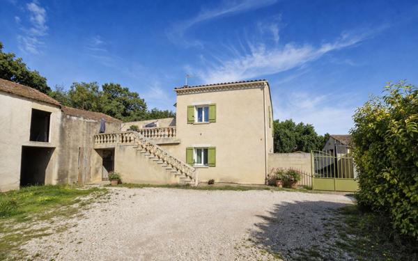 Maison à vendre    6 pièces • 160 m2 Sorgues