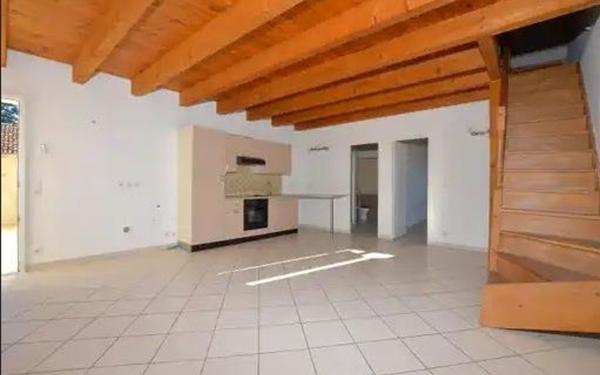 Maison à vendre    6 pièces • 160 m2 Sorgues