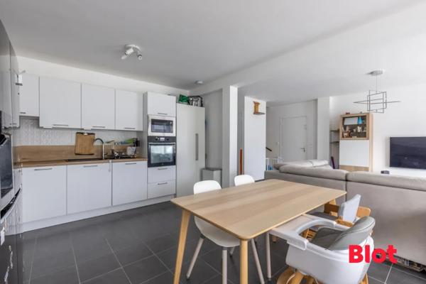 Maison 6 pièce(s)