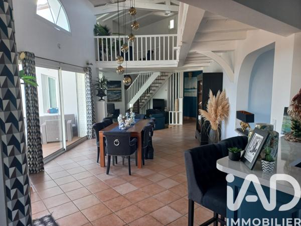 Maison à vendre 8 pièces 254 m² Saint-Denis-d'Oléron