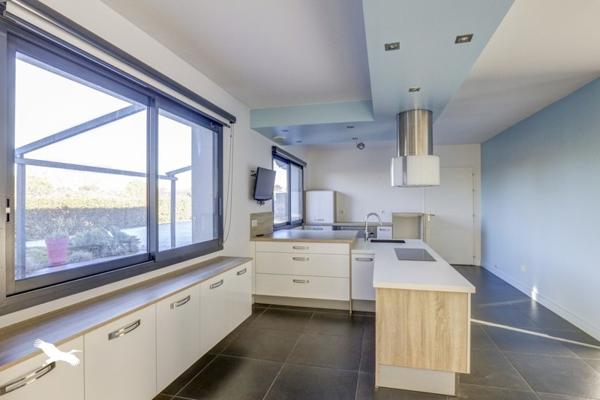 Maison à vendre |  Pechbonnieu |  4 pièces | 175 m²