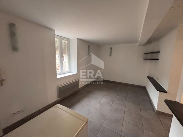 Immeuble Limoux 3 Appartements + Grand Garage et petite dépendance 186 m2  refait entièrement