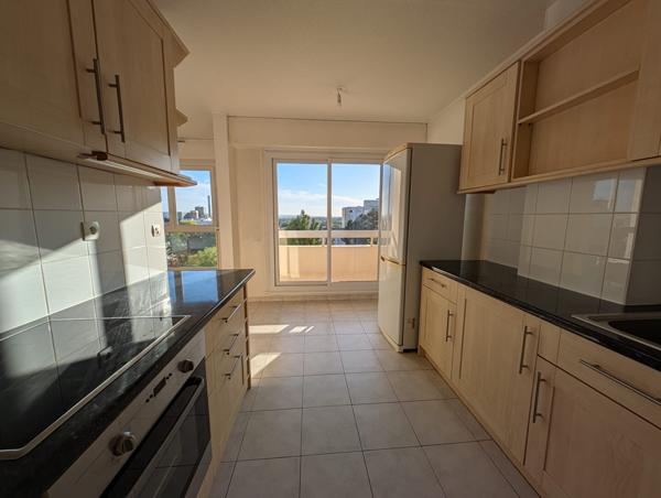 Appartement Chatou 3 pièce(s) 65.50 m2 , Chatou