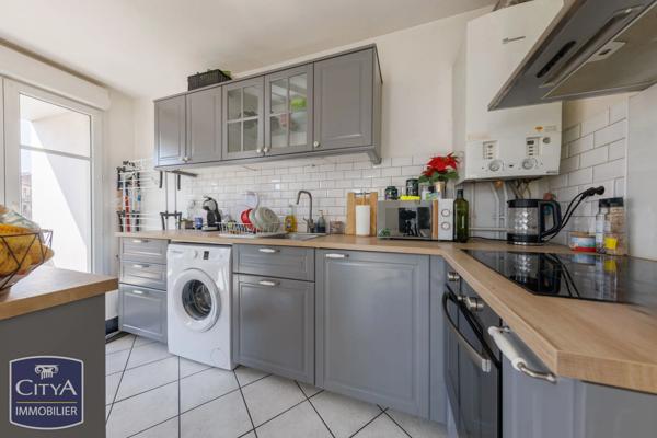 Appartement à vendre 2 pièces 43.04m² Clermont-Ferrand (63000)