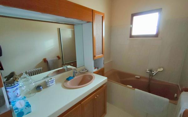 Maison à vendre    6 pièces •  Bernay-Vilbert