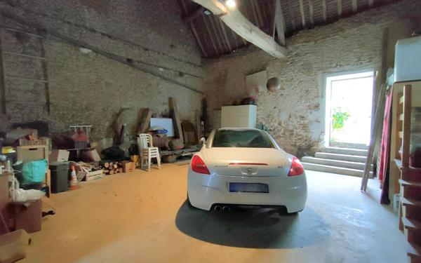 Maison à vendre    6 pièces •  Bernay-Vilbert