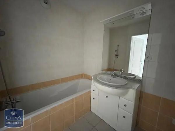 Appartement à louer 3 pièces 62.08m²
