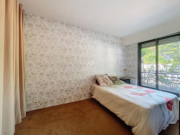 Appartement Croissy Sur Seine 2 pièce(s) 34.71 m² €195 000 ** - Référence 162042