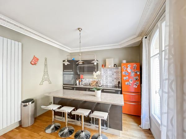 Paris (75015) T2 Meublé 43 m² Convention